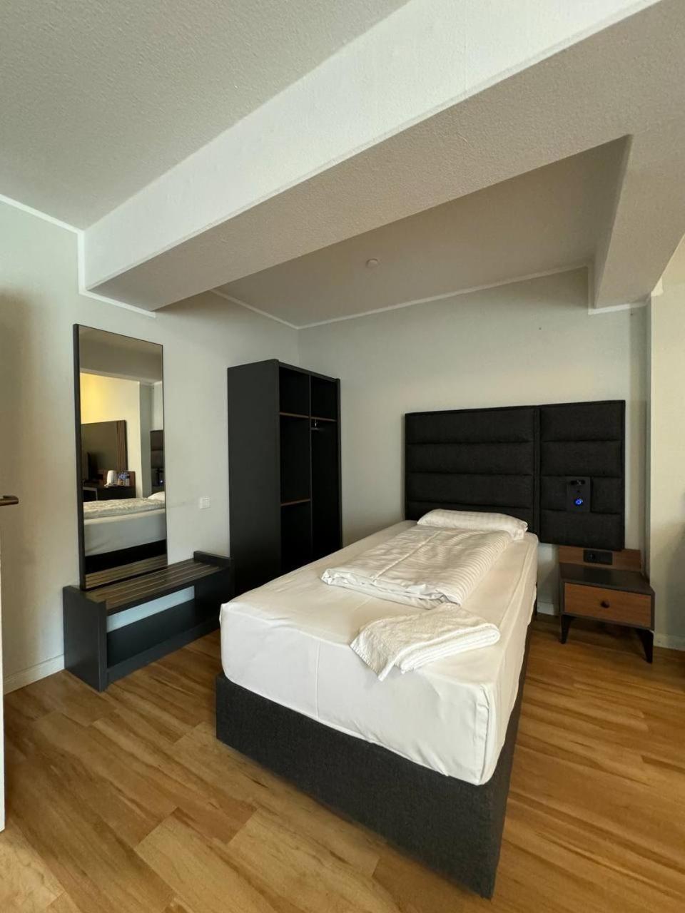 M&A Cityhotel 힐데스하임 외부 사진